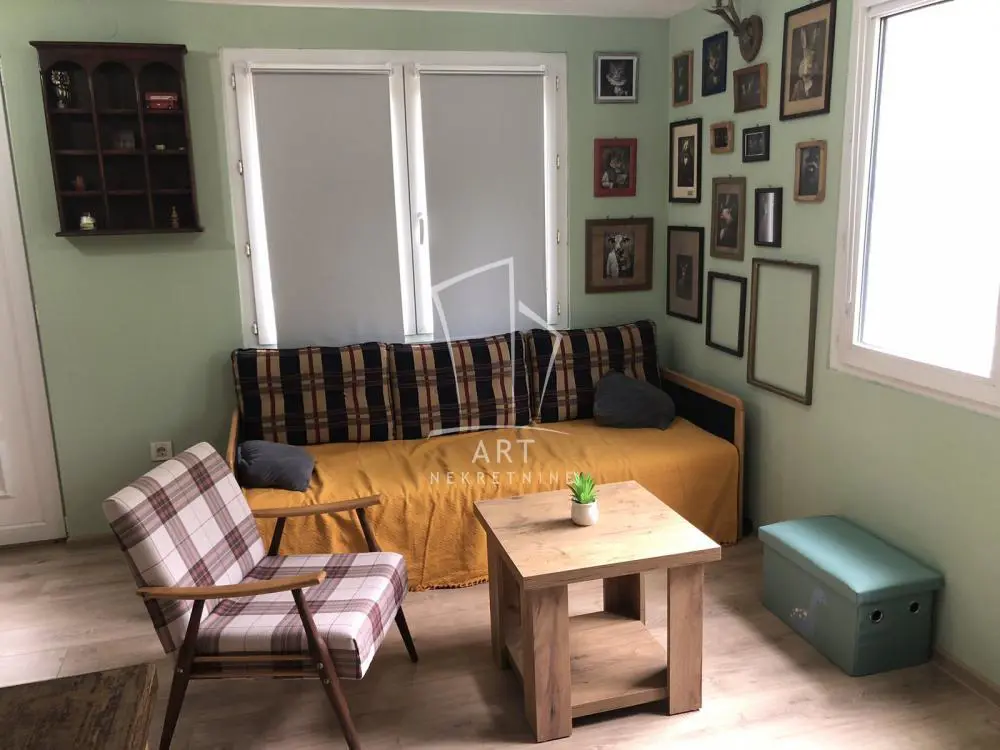 Beograd Barajevo kuće 49900 evra 