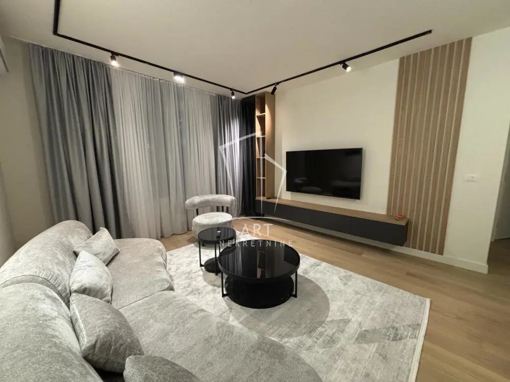 Beograd Savski venac Dvosoban stanovi 1350 evra 