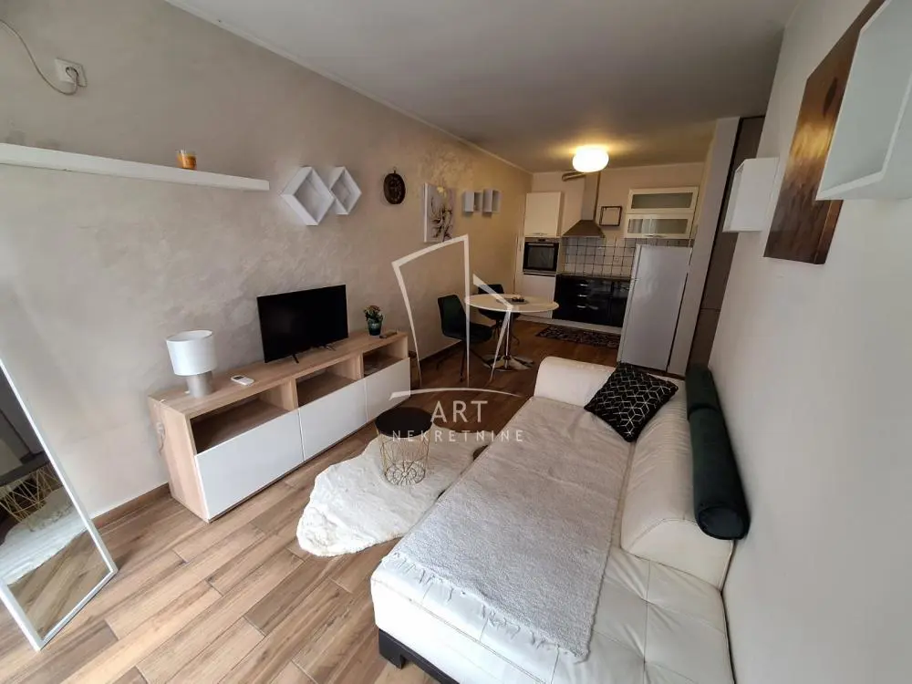 stanovi Beograd Banatska Jednoiposoban 