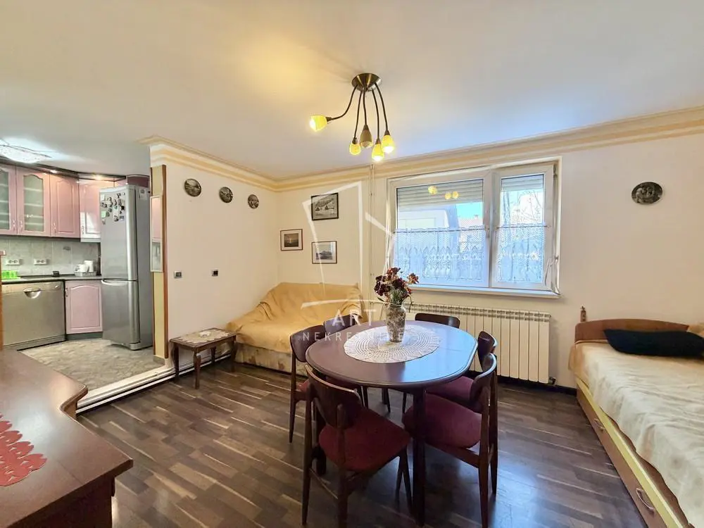 Beograd Zvezdara Petosoban stanovi 330000 evra 