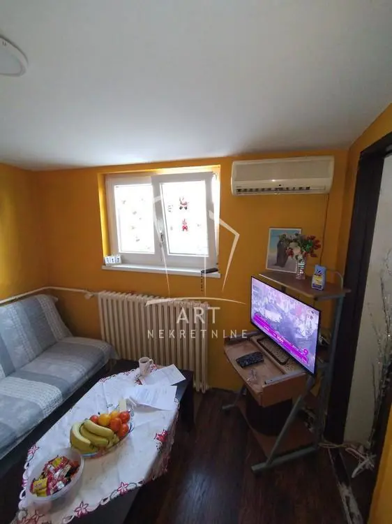 stanovi JUŽNO-BANATSKI OKRUG Braće Jovanović Garsonjera 