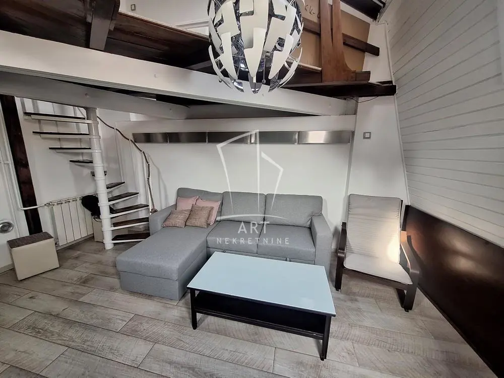 Jednoiposoban stanovi Vračar Vračar lokacija 880 evra 