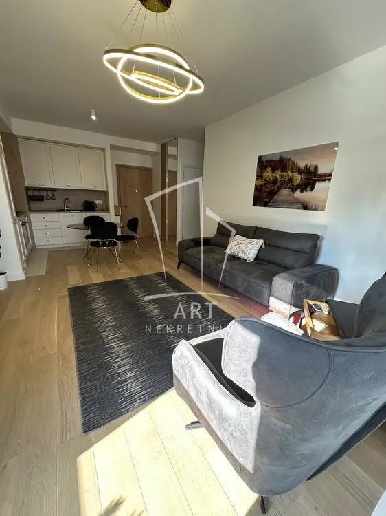 Beograd Savski venac Dvosoban stanovi 1300 evra 