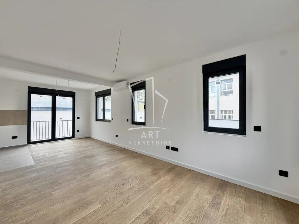 Beograd Zvezdara Četvorosoban stanovi 286000 evra 