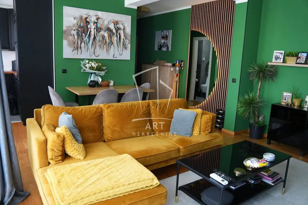 Troiposoban stanovi Zvezdara Gradska bolnica 305000 evra 