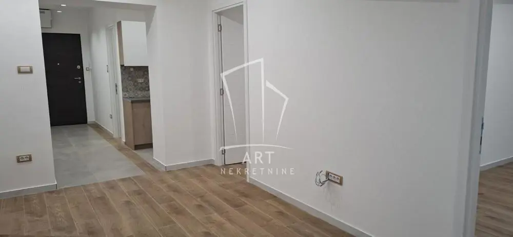 Beograd Stari Grad Trosoban stanovi 1200 evra 