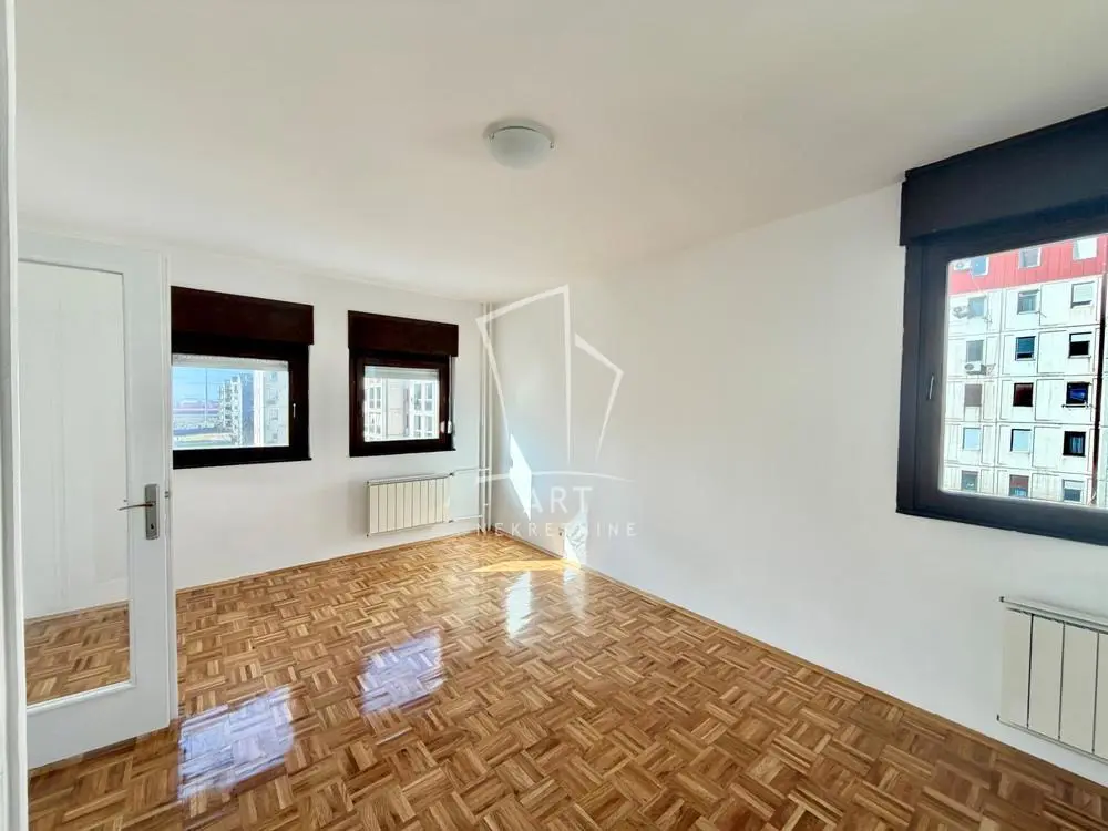 stanovi Beograd Dr Ivana Ribara Trosoban 