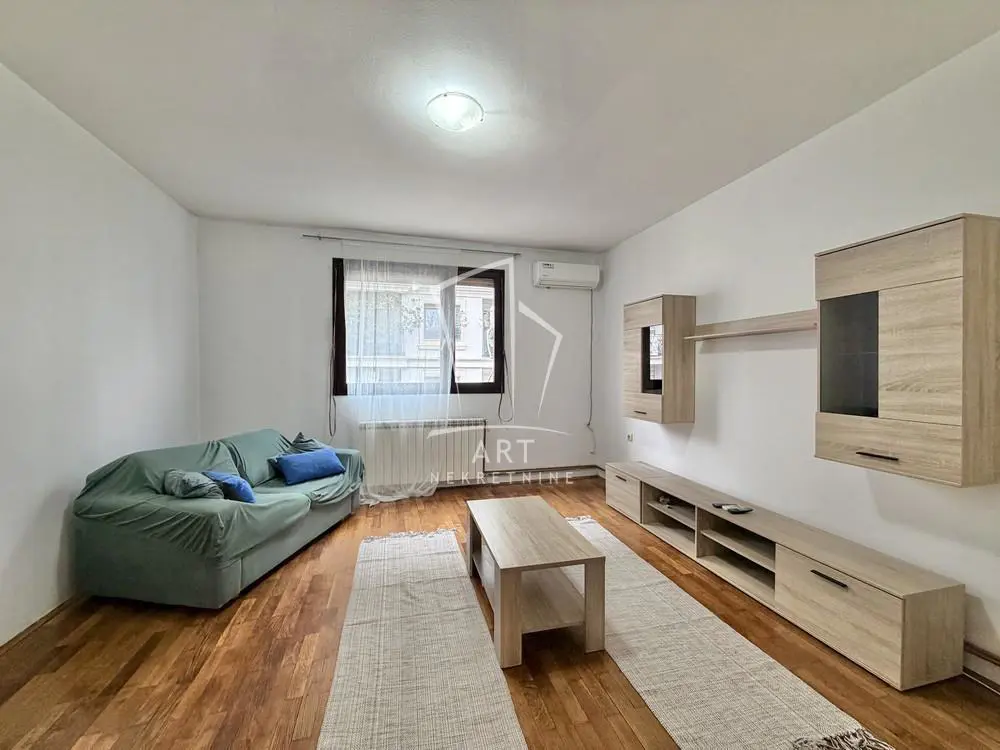 stanovi Beograd Kajmakčalanska Jednoiposoban 