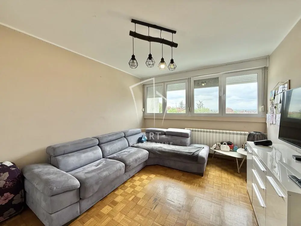 Dvosoban stanovi Čukarica Banovo brdo 170000 evra 