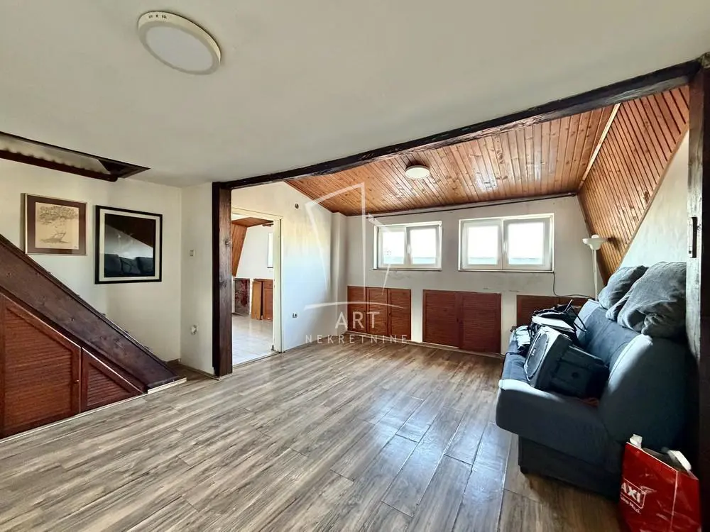 Jednosoban stanovi Savski venac Senjak 110000 evra 