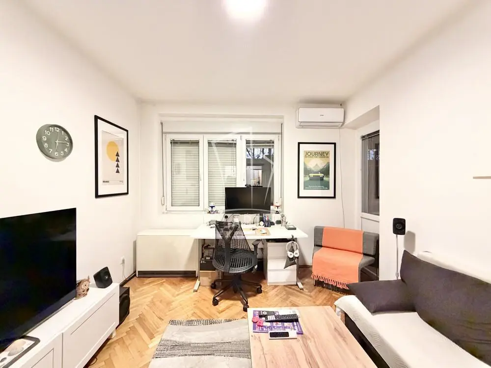 Dvosoban stanovi Zemun Zemun centar 160000 evra 