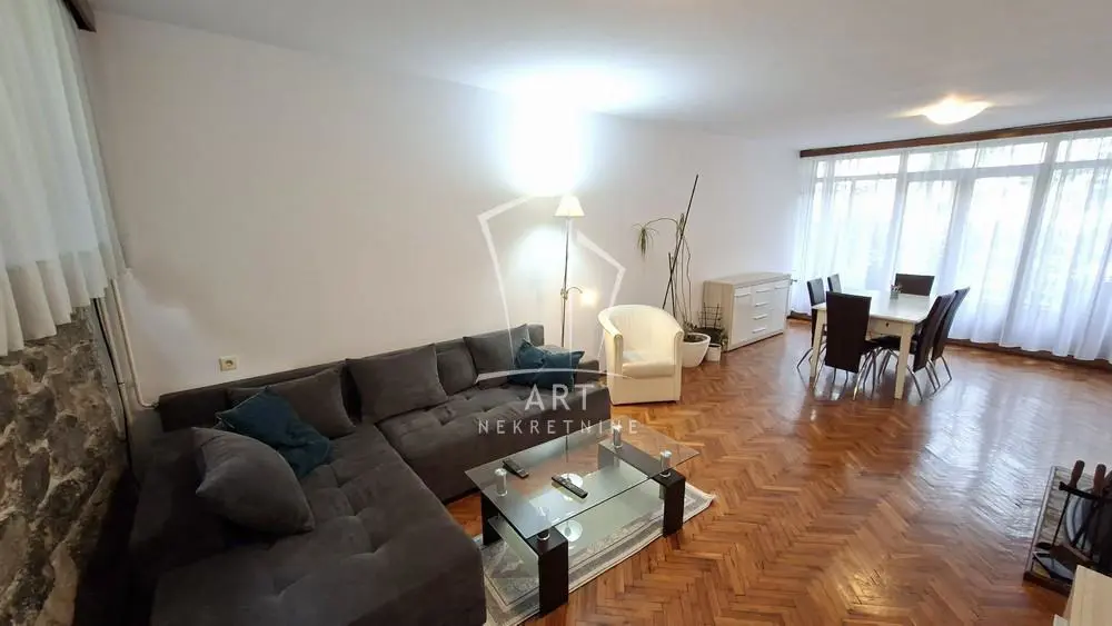 kuće Savski venac Senjak 2000 evra 