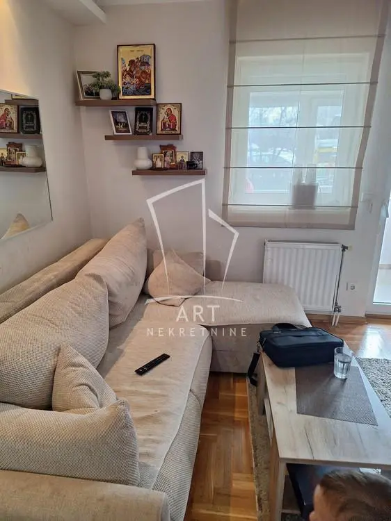 Beograd Zvezdara Jednoiposoban stanovi 155000 evra 