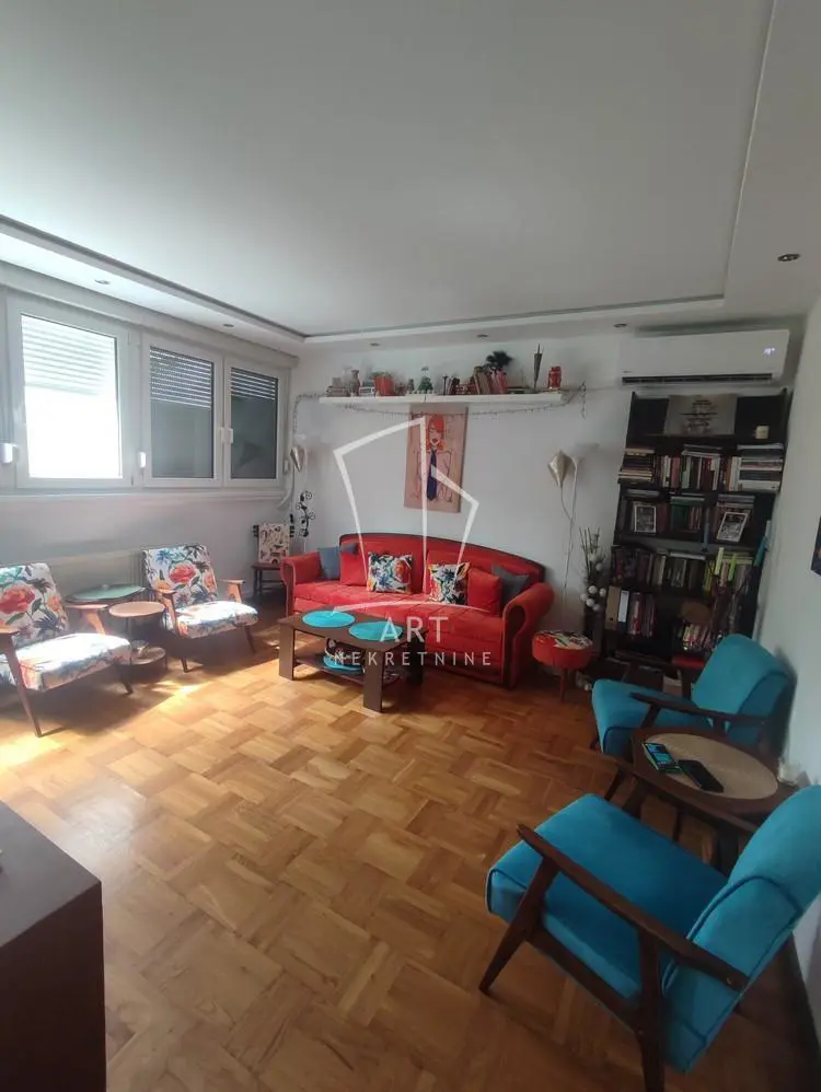 Beograd Voždovac Dvoiposoban stanovi 550 evra 