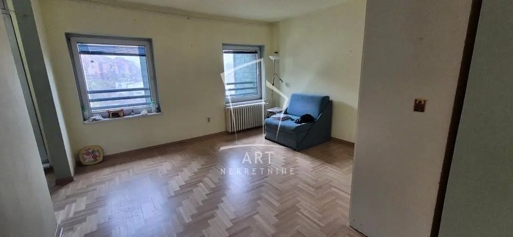 Dvoiposoban stanovi Čukarica Banovo brdo 173420 evra 