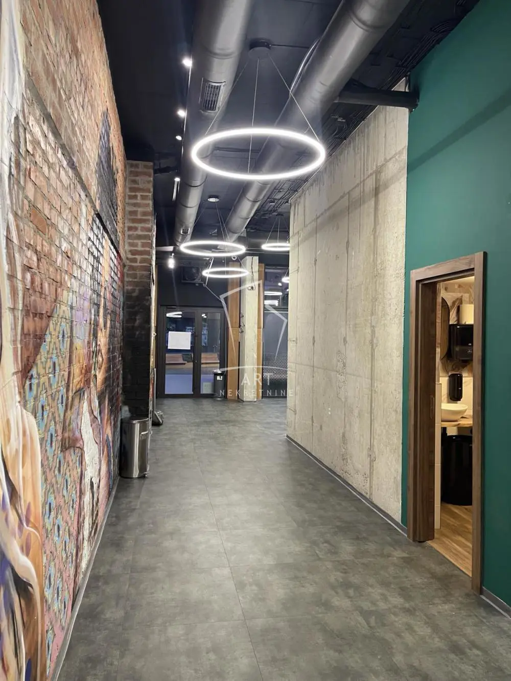 poslovni prostor Stari Grad Dorćol donji 3000 evra 