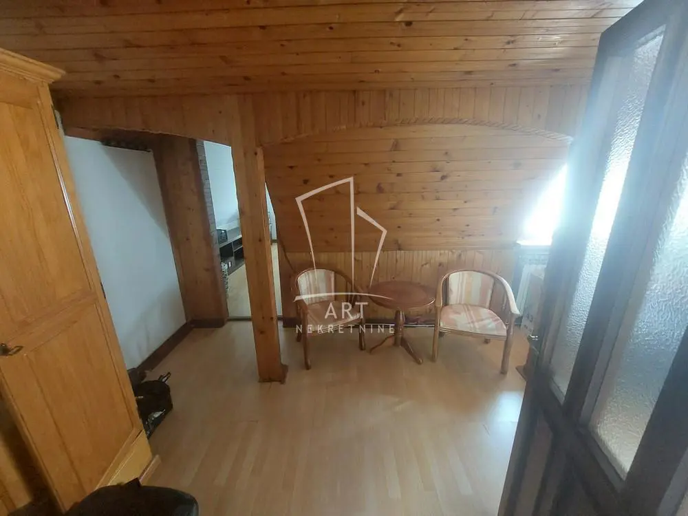 Beograd Zvezdara Trosoban stanovi 400 evra 