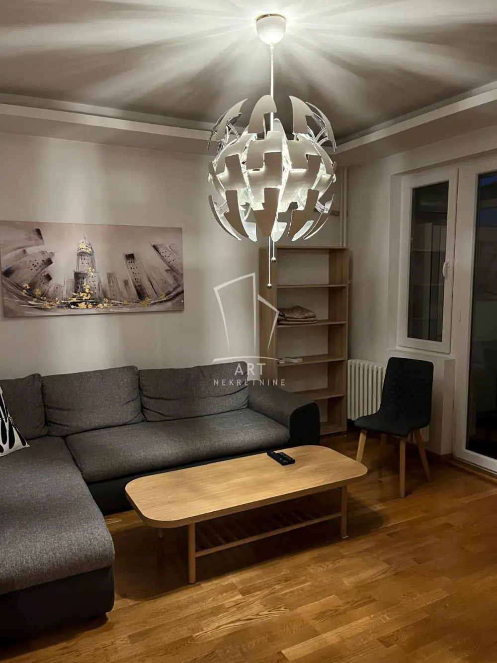 Dvoiposoban stanovi Stari Grad Knez Mihailova i Studentski trg 950 evra 