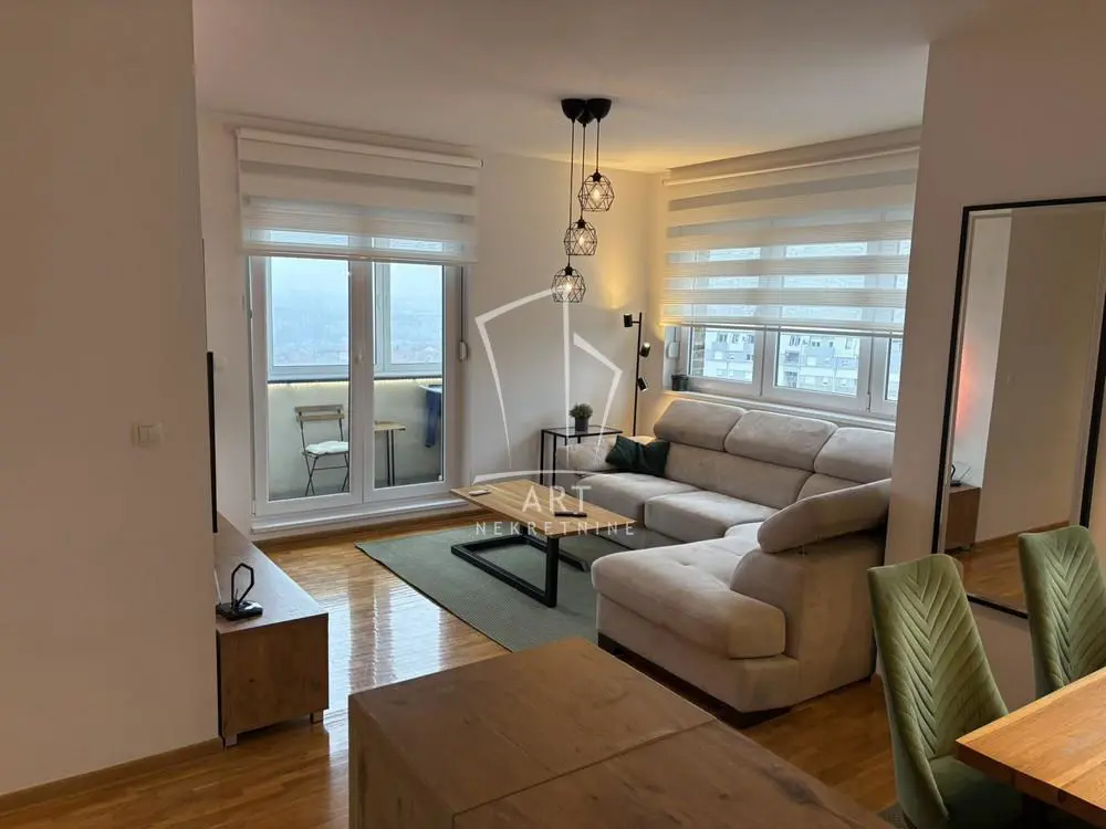 Trosoban stanovi Zvezdara Konjarnik 199900 evra 