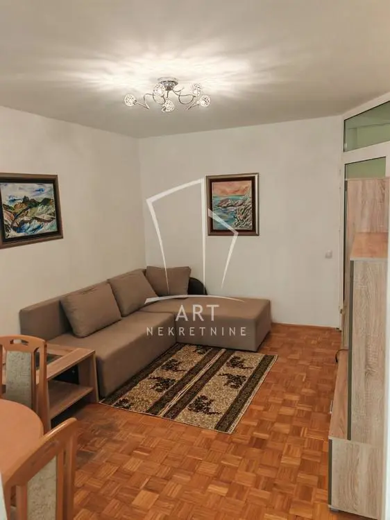 Beograd Novi Beograd Dvosoban stanovi 500 evra 