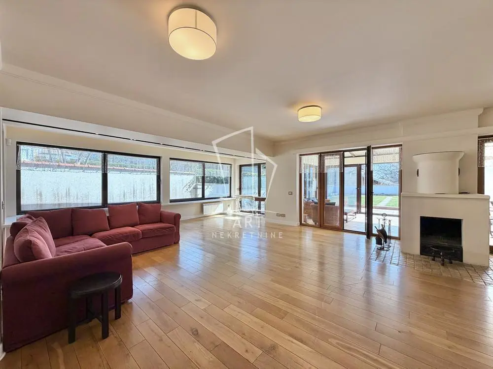 kuće Čukarica Banovo brdo 4000 evra 