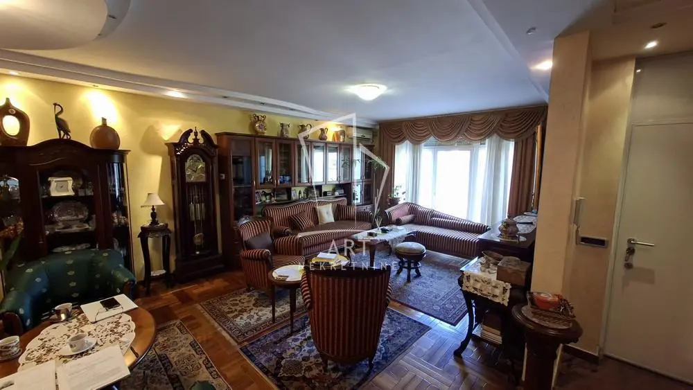 kuće Voždovac Pašino i Lekino brdo 580000 evra 