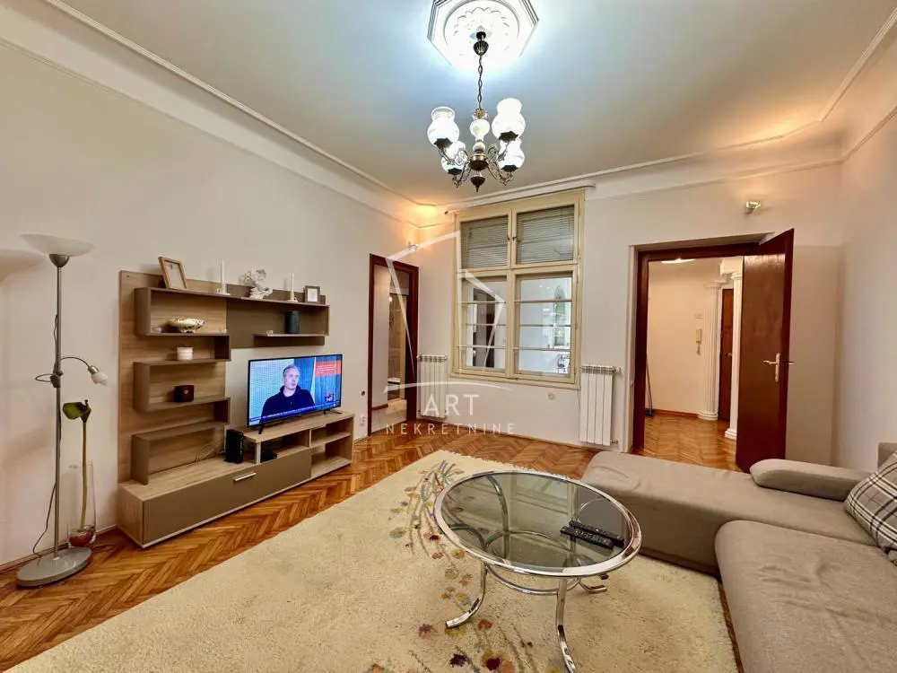 Beograd Stari Grad Troiposoban stanovi 1300 evra 