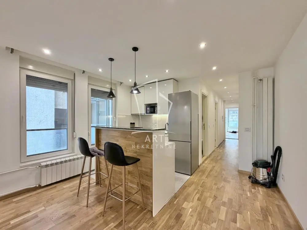 Beograd Stari Grad Troiposoban stanovi 405000 evra 