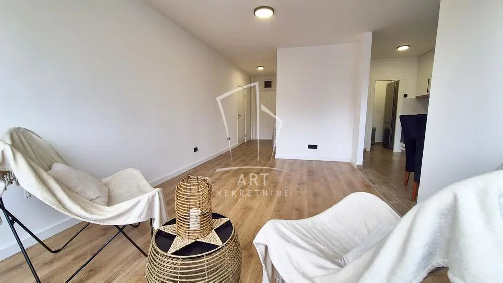 Dvosoban stanovi Voždovac Medaković 3 600 evra 