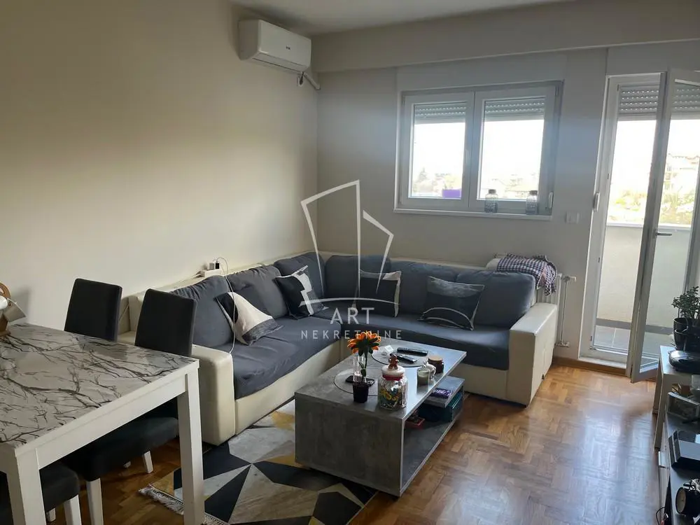 Beograd Zvezdara Jednoiposoban stanovi 119000 evra 