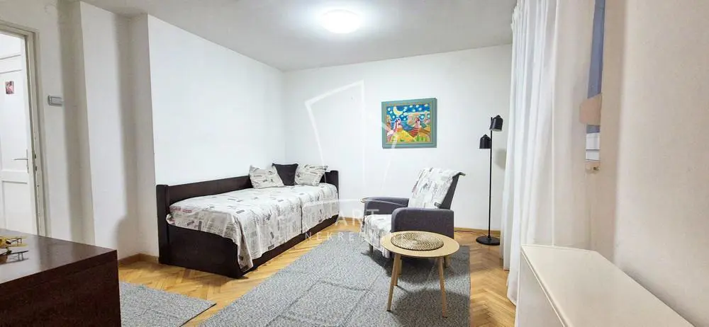 Jednosoban stanovi Palilula Hadžipopovac 400 evra 