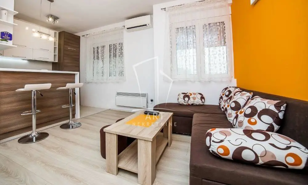 Beograd Vračar Jednoiposoban stanovi 600 evra 