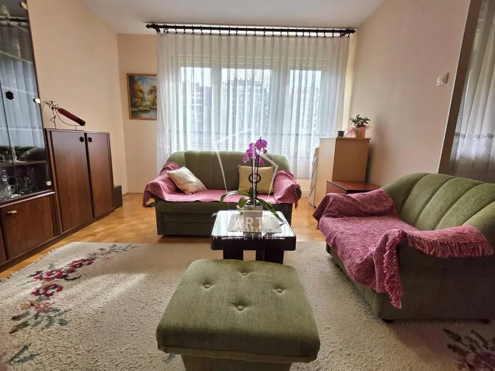 Beograd Čukarica Trosoban stanovi 590 evra 