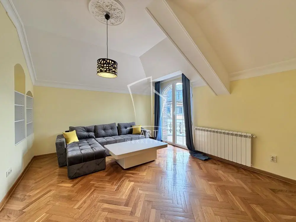 Trosoban stanovi Palilula Profesorska kolonija 1100 evra 