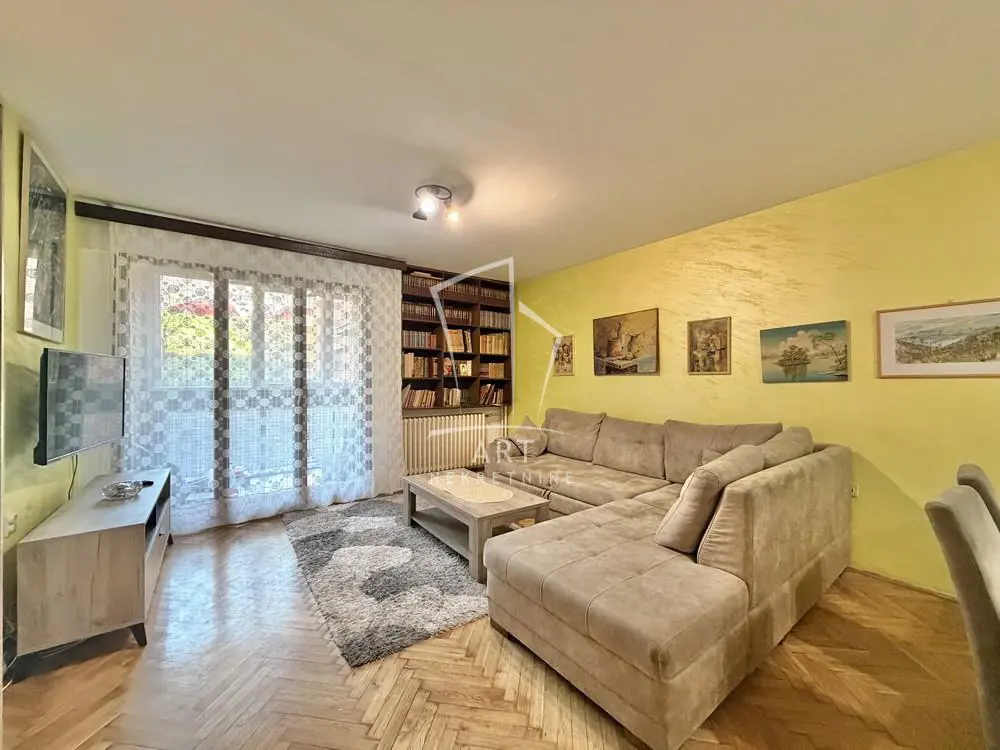 Beograd Čukarica Dvoiposoban stanovi 210000 evra 