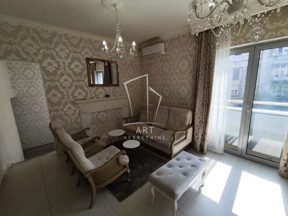 Dvosoban stanovi Palilula Botanička bašta 550 evra 