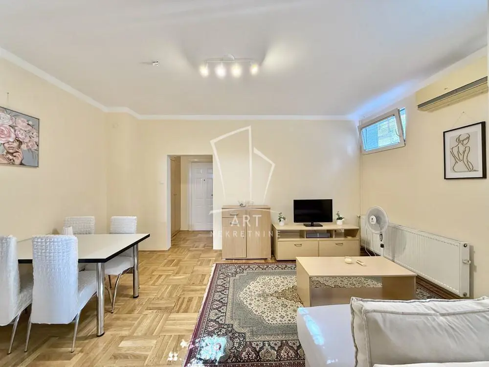 Dvosoban stanovi Čukarica Julino brdo 97000 evra 