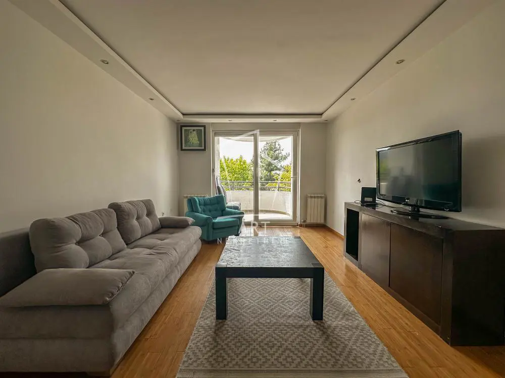 Beograd Čukarica Trosoban stanovi 700 evra 