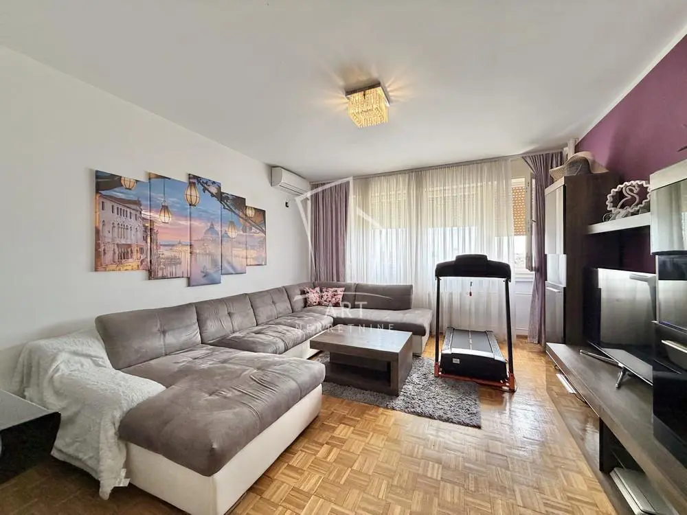 Dvosoban stanovi Zvezdara Rudo 210000 evra 