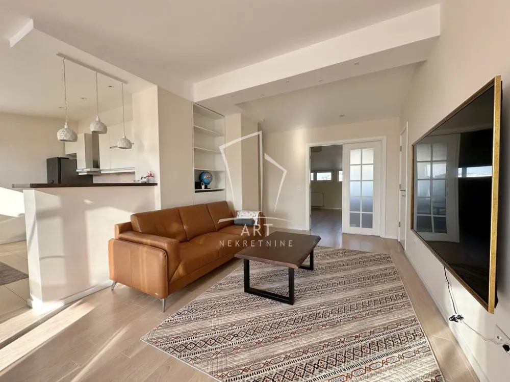 Trosoban stanovi Novi Beograd Novi Merkatora (blok 29 30 33) 900 evra 