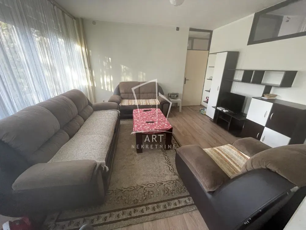 Dvoiposoban stanovi Čukarica Banovo brdo 600 evra 