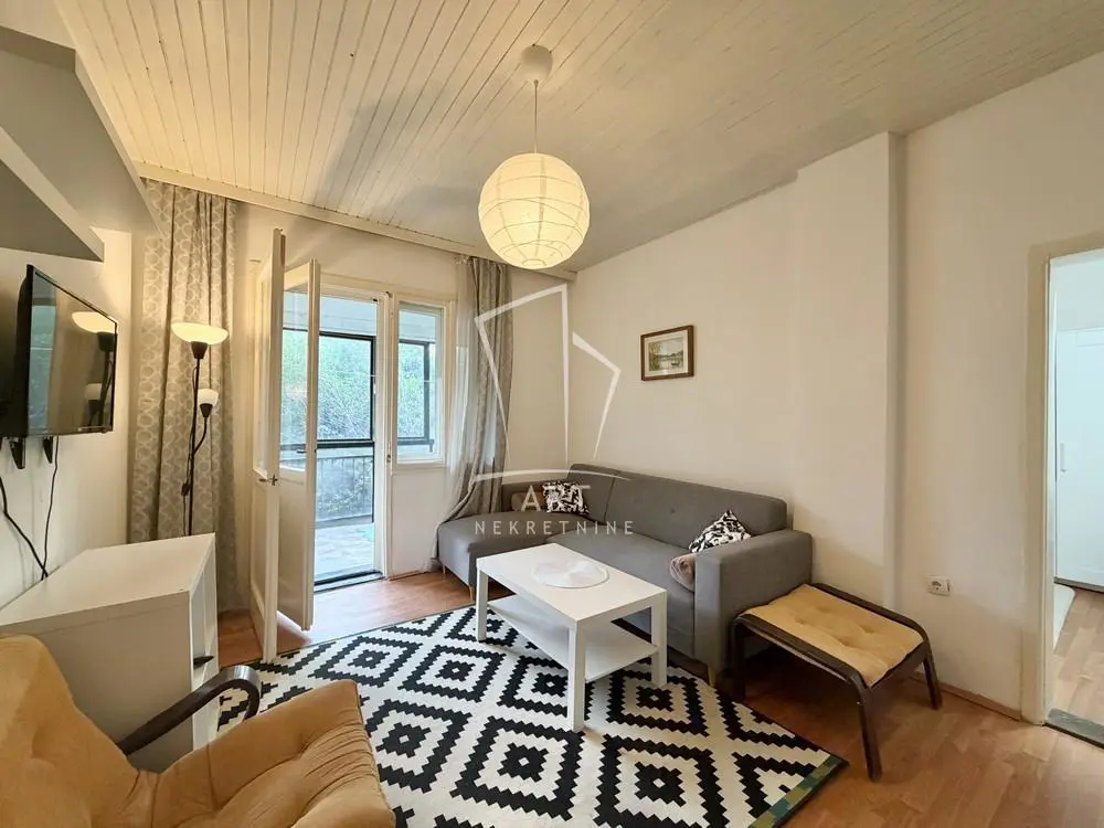 Dvosoban stanovi Zemun Zemun centar 204000 evra 