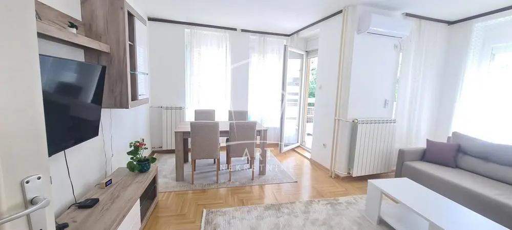 Beograd Zvezdara Dvosoban stanovi 600 evra 