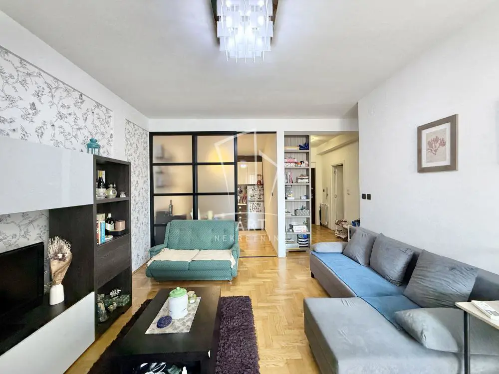 Beograd Voždovac Dvosoban stanovi 155000 evra 