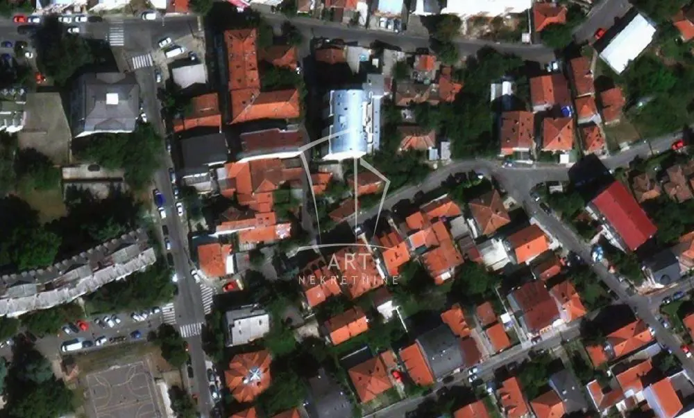 kuće Zvezdara Učiteljsko naselje 150000 evra 