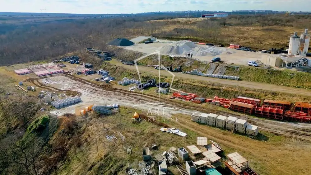 plac Rakovica Kneževac 1650000 evra 