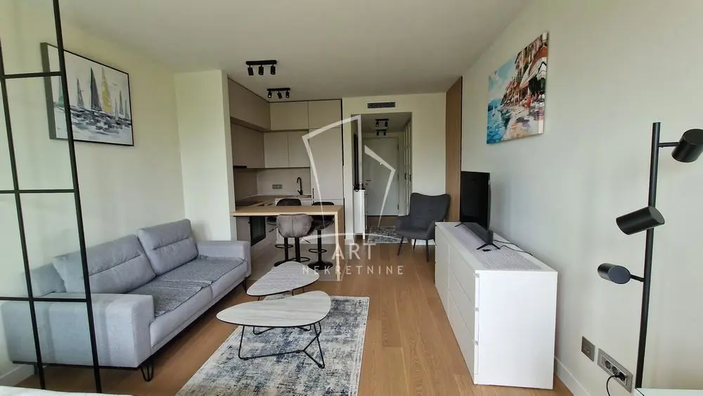 Jednosoban stanovi Novi Beograd Blok 65 600 evra 