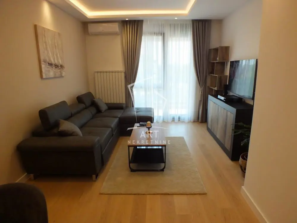 Beograd Novi Beograd Dvosoban stanovi 990 evra 