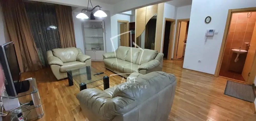 stanovi Beograd Dubljanska Trosoban 