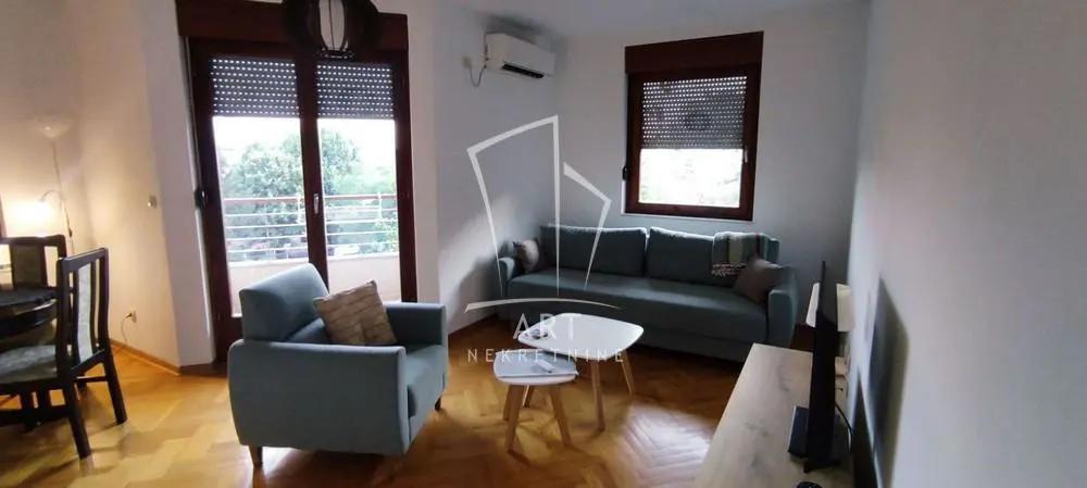 Beograd Voždovac Dvosoban stanovi 600 evra 